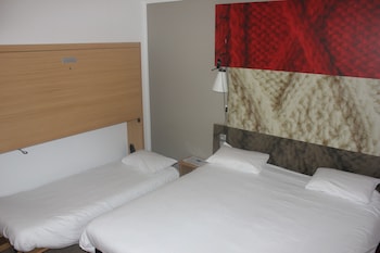 ibis Mons Centre Gare ibis Mons Centre Gare