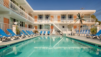 Daytona Inn And Suites in Wildwood, New Jersey