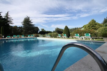 tarifs reservation hotels Hôtel du Moulin d'Aure