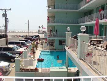 Four Winds Condo Motel Four Winds Condo Motel