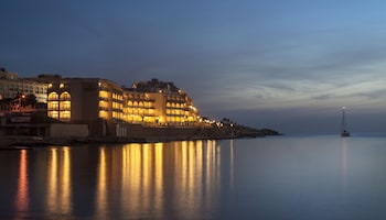 Marina Hotel Corinthia Beach Resort Marina Hotel Corinthia Beach Resort