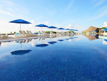 Live Aqua Beach Resort Cancún - All Inclusive - Adults Only
