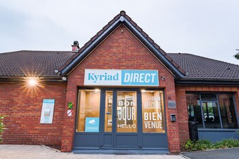 tarifs reservation hotels Kyriad Direct Lille Roubaix