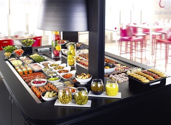 tarifs reservation hotels Campanile St Jean De Vedas