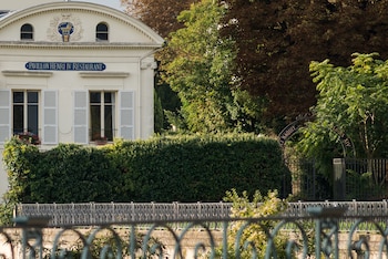 Pavillon Henri IV Pavillon Henri IV