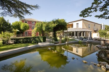 tarifs reservation hotels Villa Augusta