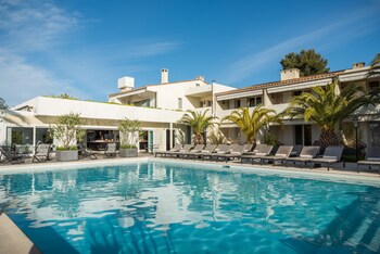 Sandton Hotel & Residence Domaine Cocagne Sandton Hotel & Residence Domaine Cocagne