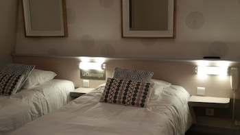 tarifs reservation hotels Hotel Le Chantereigne