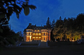 tarifs reservation hotels Relais & Châteaux Château des Avenieres