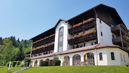 MONDI-HOLIDAY Alpenblickhotel Oberstaufen