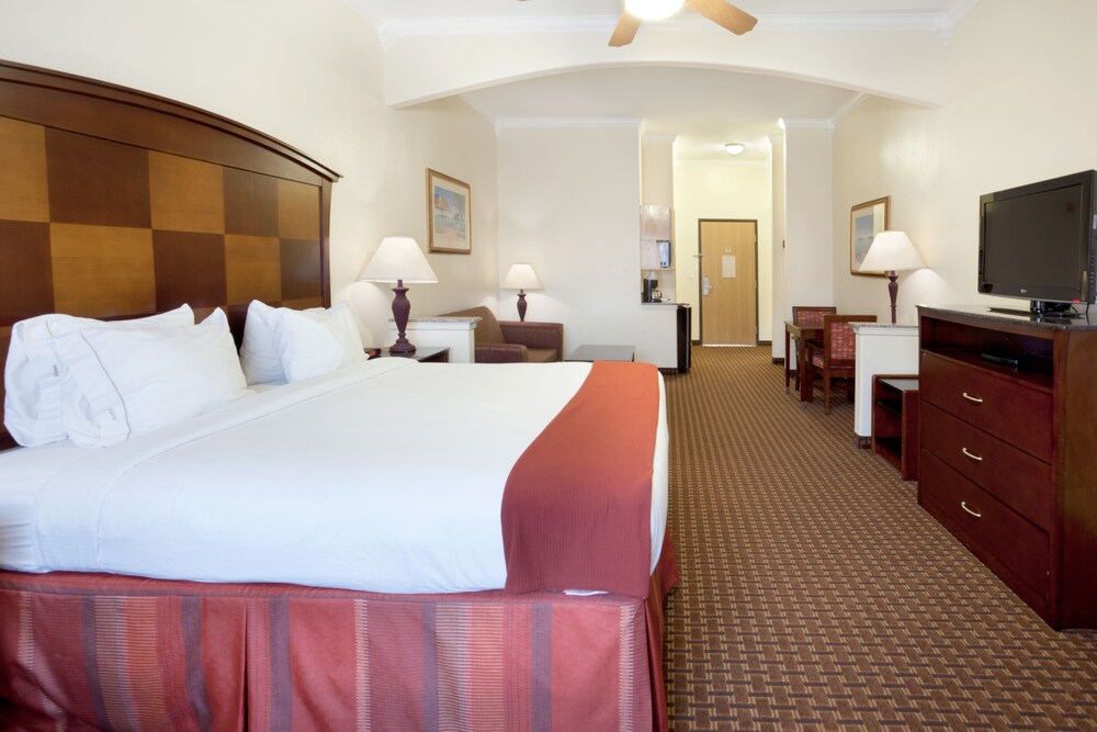 Holiday Inn Express Hotel Suites South Padre Island South Padre