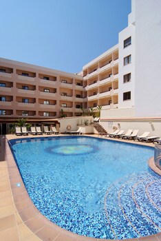 Invisa Hotel La Cala Invisa Hotel La Cala