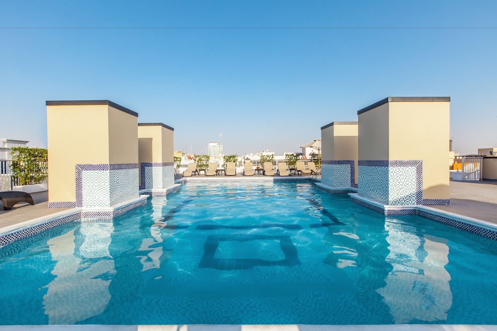 Golden Sands Hotel Apartments, Dubai INR 2804 OFF