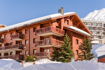 Residence Pierre & Vacances Premium L'Ecrin des Neiges Residence Pierre & Vacances Premium L'Ecrin des Neiges