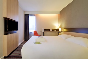 tarifs reservation hotels Hotel Kyriad Tours Sud - Chambray lès Tours