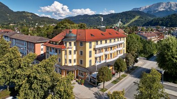 Hotel Vier Jahreszeiten Hotel Vier Jahreszeiten