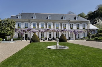 tarifs reservation hotels Le Manoir les Minimes
