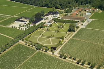tarifs reservation hotels Château de Pizay