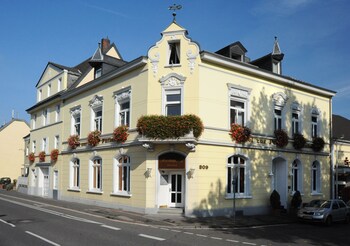 Hotel-Restaurant Zur Post Hotel-Restaurant Zur Post