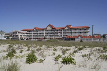 Montreal Beach Resort Montreal Beach Resort