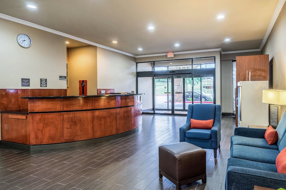 Comfort Suites Near Texas State University San Marcos Get Inr 258