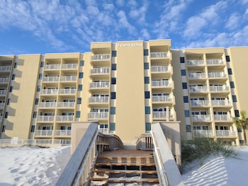 Island Echos Condominiums Island Echos Condominiums