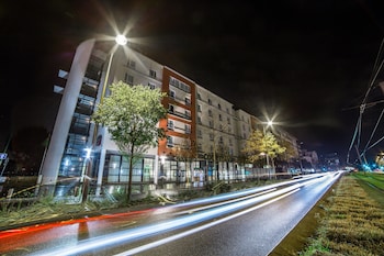 tarifs reservation hotels Courtyard by Marriott Paris La Defense West - Colombes
