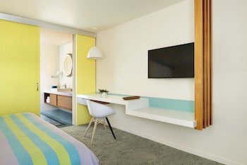 Deluxe Room, 2 Double Beds
