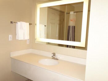 Executive Room, 1 King Bed