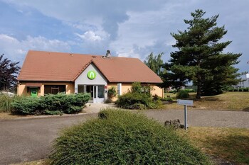 tarifs reservation hotels Campanile Moulins - Avermes