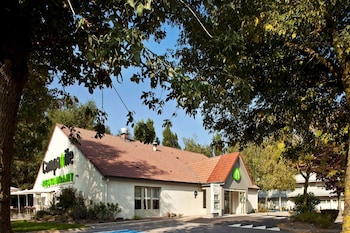 tarifs reservation hotels Campanile Valenciennes Ouest - Petite Foret