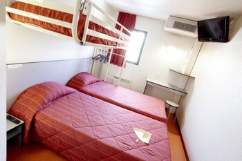 tarifs reservation hotels Hotel Première Classe Saint Quentin En Yvelines - Elancourt