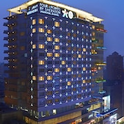 上海大寧福朋喜來登酒店