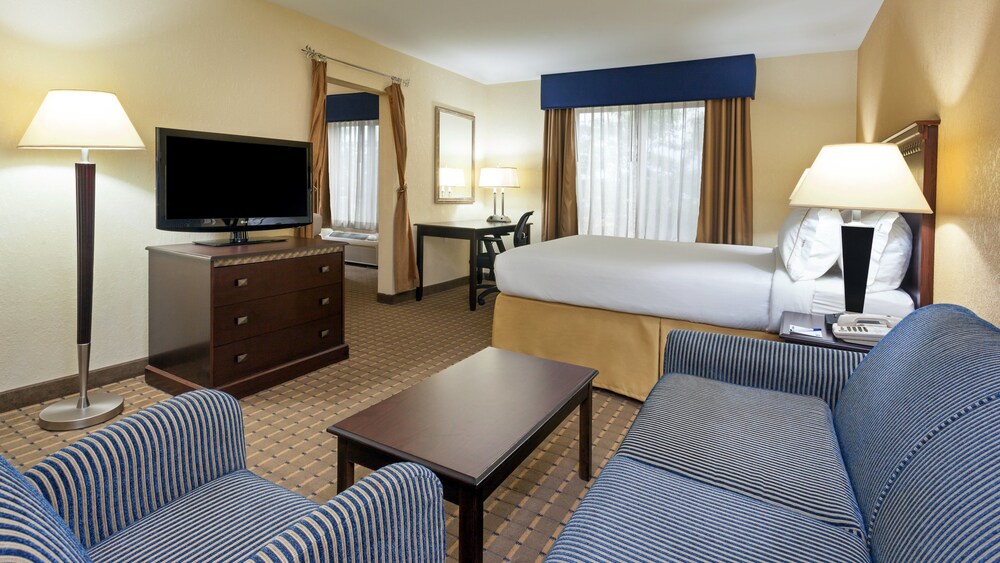 Holiday Inn Express And Suites Allentown West Lehigh 6 8