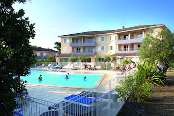 tarifs reservation hotels Appart'City Bordeaux Aéroport St Jean D'Illac