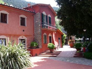 Borgo degli Aranci Borgo degli Aranci