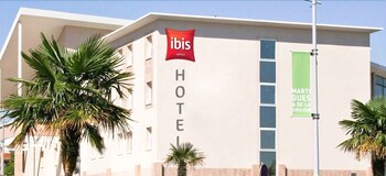 tarifs reservation hotels ibis Martigues