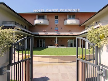 Prenota Hotel Dante Residence