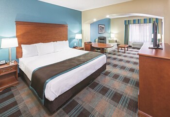 Room, 2 Double Beds, Refrigerator & Microwave