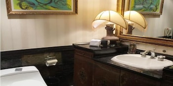 Deluxe Room, 2 Double Beds
