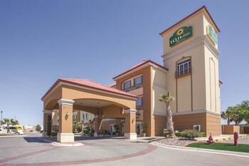 Hotels Near U S Consulate General Ciudad Juarez Paseo De La Lq Hotel By La Quinta Cd Juarez Near Us Consulate