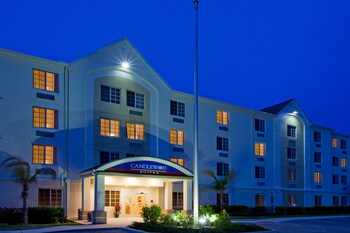 Candlewood Suites Melbourne Candlewood Suites Melbourne