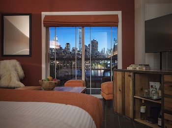 Ravel Hotel Trademark Collection by Wyndham in Long Island City, New York