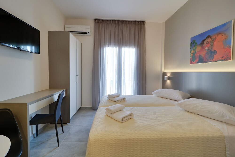 Athens Comfort Suites Apartments Athens Apart Hotel Price