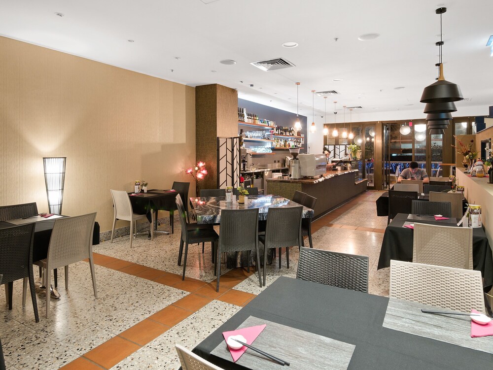 Perth City Executive Apartments 5 3 4 8 Null Hd Photos Restaurant