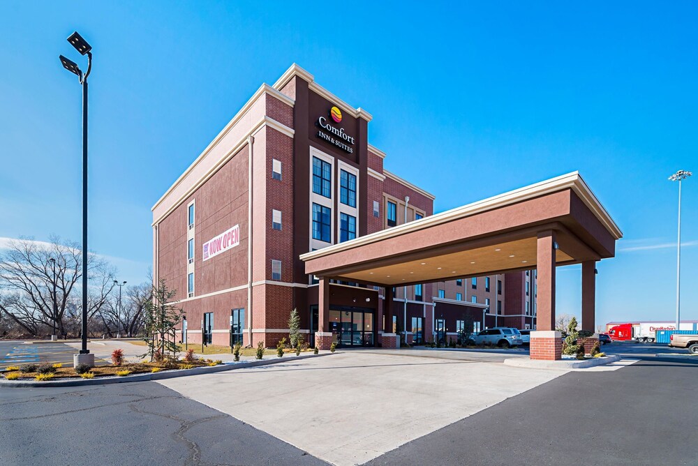 Comfort Inn Suites Oklahoma City Near Bricktown Oklahoma