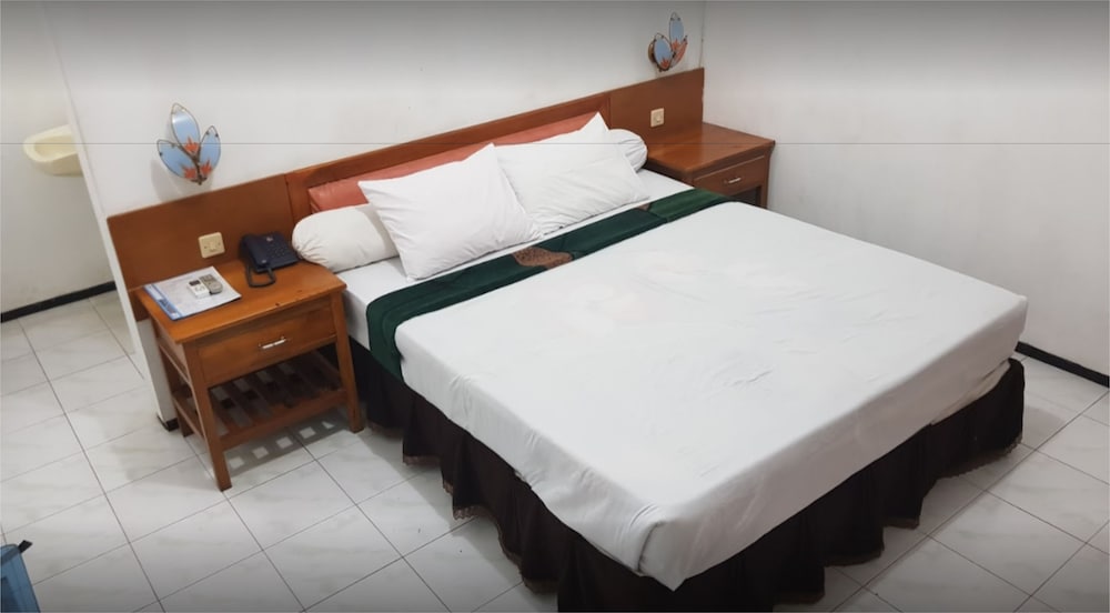 Berlian Abadi Hotel Banyuwangi Price Address Reviews Berlian Abadi Hotel Banyuwangi Price Address Reviews