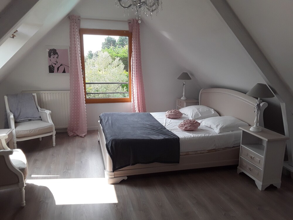 Chambre D Hote La Maison D Isabelle La Baule - Bios Pics