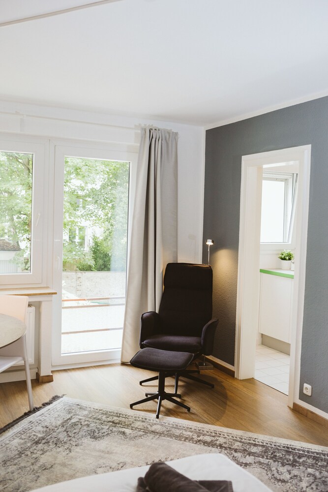 Gluck Auf Appartements Ruttenscheiderstrasse Essen Price Address Reviews
