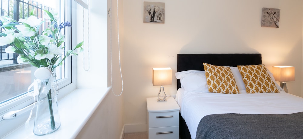 Heron House Apartment